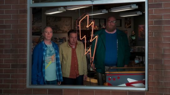 Кадр из 1 серии 1 сезона сериала «Стюарт Блум не смог спасти вселенную»